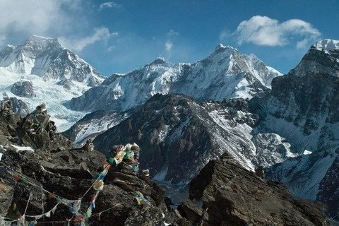 梦见顶着一座山