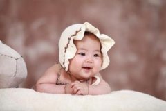 免费自动取名100分 如何给小孩起名字