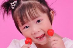 姓谢中间刘女孩怎么起名字 谢和刘怎么给宝宝起名